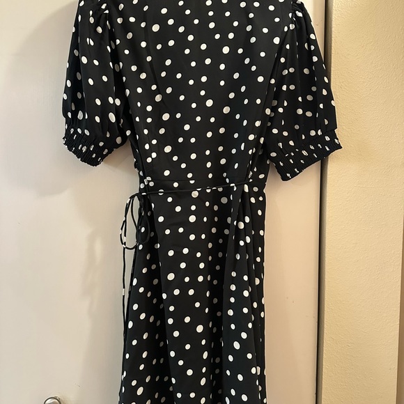 NWT Vero Moda Black White Polka Dot Wrap Henna Dress Sz L Large - Picture 2 of 3